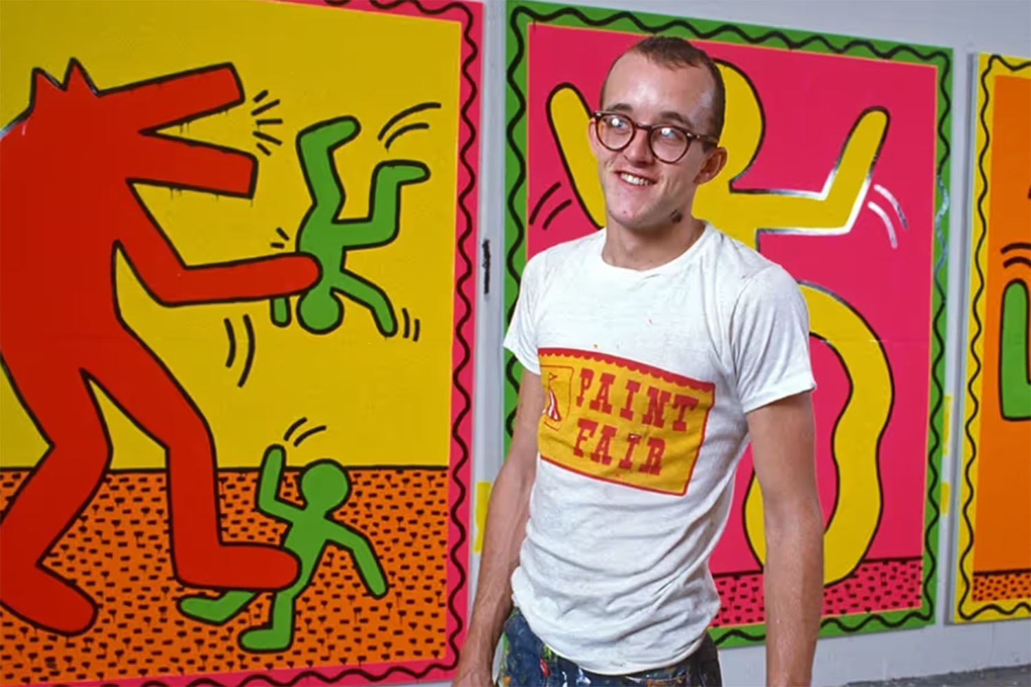 keith haring with artwork